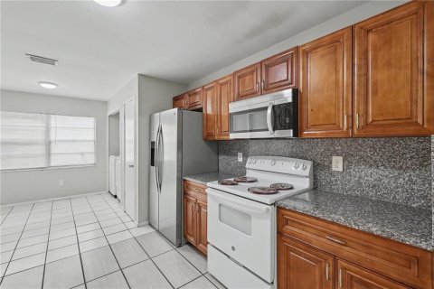 Villa ou maison à vendre à Riverview, Floride: 3 chambres, 130.62 m2 № 2225511 - photo 29