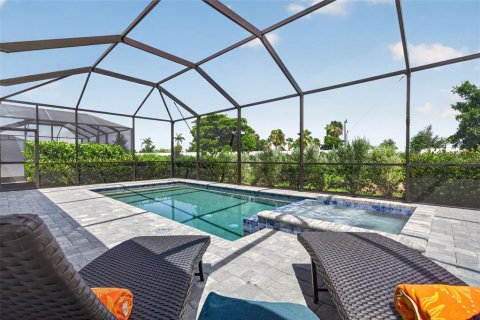 House in WELLEN PARK in Venice, Florida 4 bedrooms, 208.29 sq.m. № 2227281 - photo 26