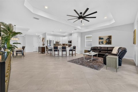 House in WELLEN PARK in Venice, Florida 4 bedrooms, 208.29 sq.m. № 2227281 - photo 13