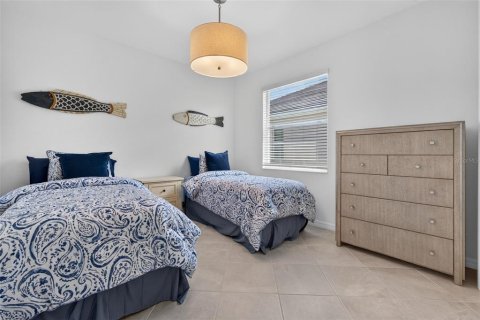House in WELLEN PARK in Venice, Florida 4 bedrooms, 208.29 sq.m. № 2227281 - photo 30