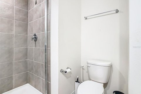 Купить таунхаус в Уинтер-Гарден, Флорида 7 комнат, 145.58м2, № 1876564 - фото 28