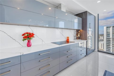 Condominio en venta en Saint Petersburg, Florida, 3 dormitorios, 251.95 m2 № 1723818 - foto 6