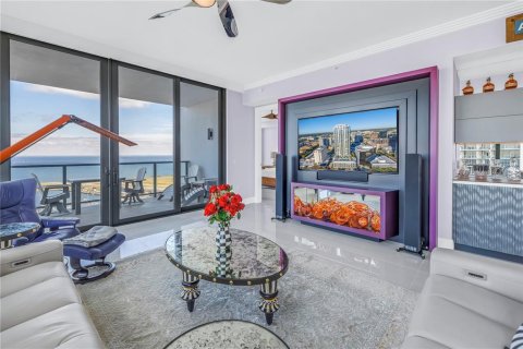 Condominio en venta en Saint Petersburg, Florida, 3 dormitorios, 251.95 m2 № 1723818 - foto 17