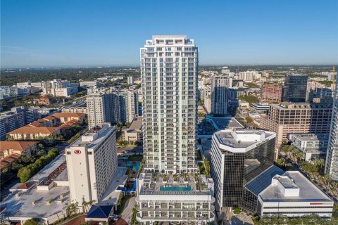 Condominio en venta en Saint Petersburg, Florida, 3 dormitorios, 251.95 m2 № 1723818 - foto 1