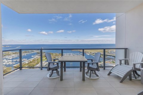 Condominio en venta en Saint Petersburg, Florida, 3 dormitorios, 251.95 m2 № 1723818 - foto 19