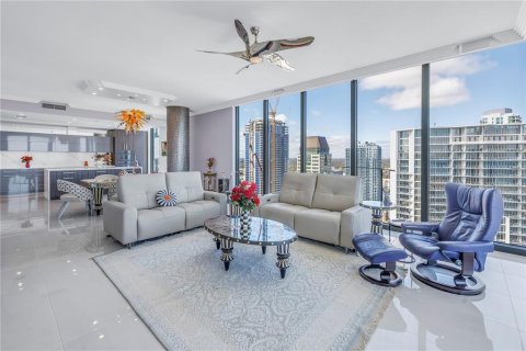 Condominio en venta en Saint Petersburg, Florida, 3 dormitorios, 251.95 m2 № 1723818 - foto 15
