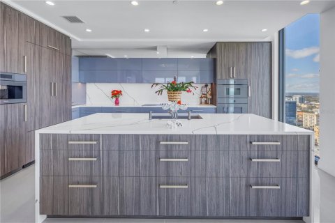 Condominio en venta en Saint Petersburg, Florida, 3 dormitorios, 251.95 m2 № 1723818 - foto 4