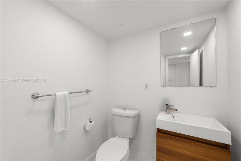 Copropriété à louer à Sunny Isles Beach, Floride: 2 chambres, 92.9 m2 № 2168160 - photo 13