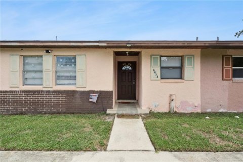 Duplex in Orlando, Florida 3 bedrooms, 92.72 sq.m. № 2221549 - photo 24