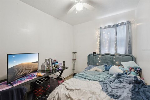 Duplex in Orlando, Florida 3 bedrooms, 92.72 sq.m. № 2221549 - photo 11