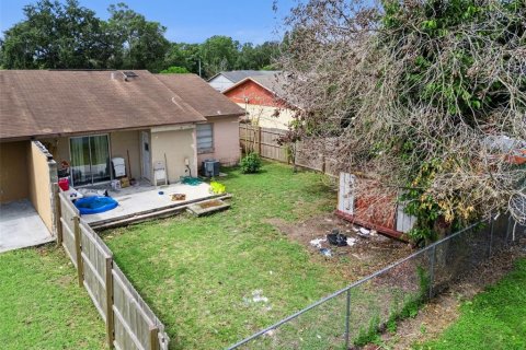 Duplex in Orlando, Florida 3 bedrooms, 92.72 sq.m. № 2221549 - photo 25