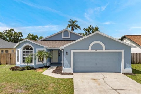 House in Brandon, Florida 4 bedrooms, 193.24 sq.m. № 1853348 - photo 1