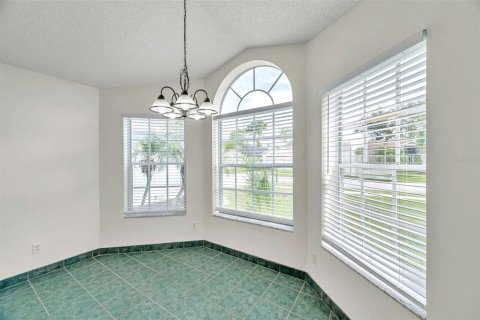 House in Brandon, Florida 4 bedrooms, 193.24 sq.m. № 1853348 - photo 14