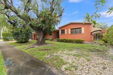 Купить виллу или дом в Норт-Майами, Флорида 4 спальни, 201.69м2, № 1956448 - фото 14