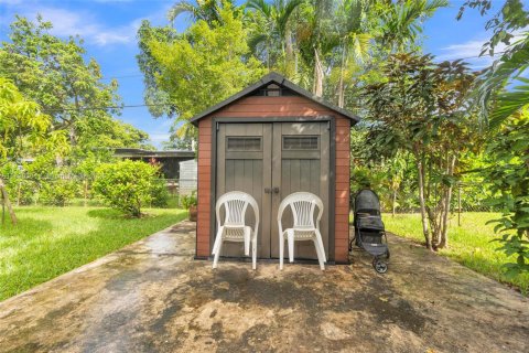 Купить виллу или дом в Норт-Майами, Флорида 4 спальни, 201.69м2, № 1956448 - фото 29