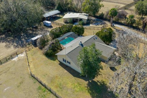 Casa en venta en Ocala, Florida, 3 dormitorios, 185.8 m2 № 2416461 - foto 2
