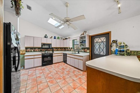 Casa en venta en Ocala, Florida, 3 dormitorios, 185.8 m2 № 2416461 - foto 16