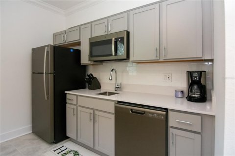 House in Kissimmee, Florida 5 bedrooms, 296.64 sq.m. № 1579080 - photo 25