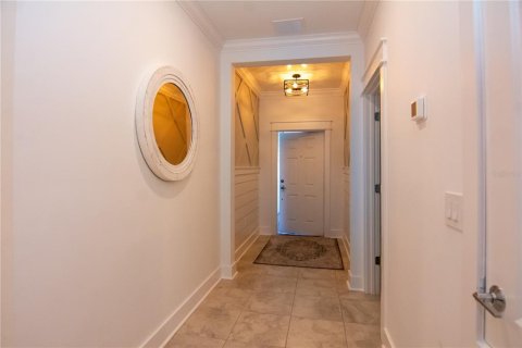 House in Kissimmee, Florida 5 bedrooms, 296.64 sq.m. № 1579080 - photo 2