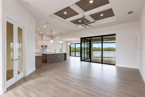 Casa en venta en Port Charlotte, Florida, 4 dormitorios, 227.61 m2 № 1520185 - foto 38