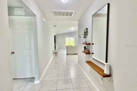 House in Port Charlotte, Florida 3 bedrooms, 144 sq.m. № 1791347 - photo 8
