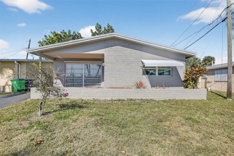 Casa en Sunrise, Florida 1 dormitorio, 75.99 m2 № 2025868