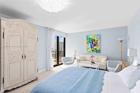 Купить кондоминиум в Авентура, Флорида 2 спальни, 148.64м2, № 2012133 - фото 17