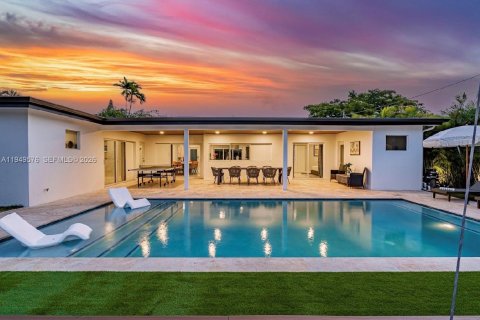 Villa ou maison à vendre à Hollywood, Floride: 6 chambres № 2005198 - photo 4