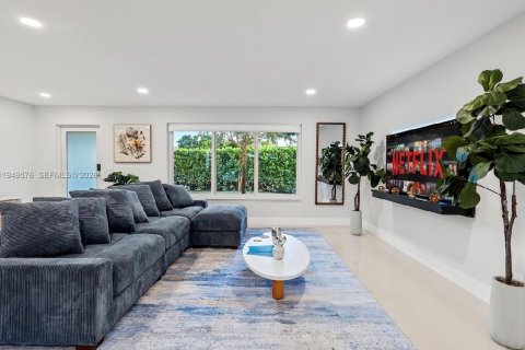 Villa ou maison à vendre à Hollywood, Floride: 6 chambres № 2005198 - photo 26