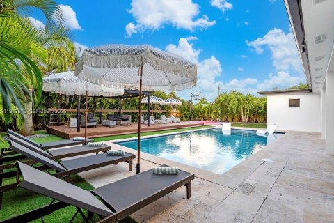 Villa ou maison à vendre à Hollywood, Floride: 6 chambres № 2005198 - photo 8