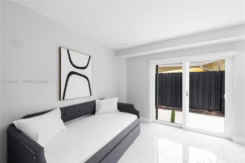 Villa ou maison à vendre à Fort Lauderdale, Floride: 5 chambres, 232.26 m2 № 2023757 - photo 27