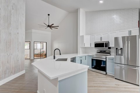 Condo à Juno Beach, Floride, 3 chambres  № 2246375
