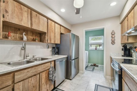 Casa en venta en Port Richey, Florida, 2 dormitorios, 123.19 m2 № 1773765 - foto 24