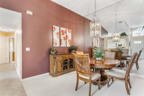 House in Leesburg, Florida 2 bedrooms, 120.12 sq.m. № 1906533 - photo 13