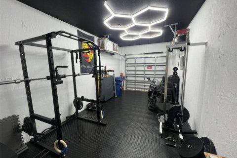 Touwnhouse à vendre à Miami, Floride: 3 chambres, 169.45 m2 № 1781636 - photo 3