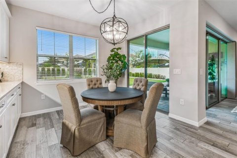 Casa en venta en Lutz, Florida, 4 dormitorios, 319.49 m2 № 1885736 - foto 18