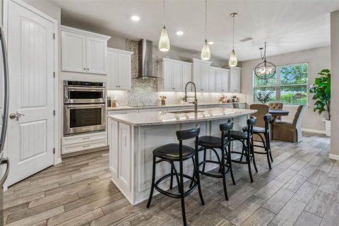 Casa en venta en Lutz, Florida, 4 dormitorios, 319.49 m2 № 1885736 - foto 5