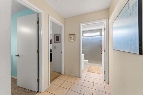 House in Bradenton, Florida 3 bedrooms, 112.97 sq.m. № 1757741 - photo 10