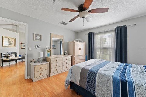 House in Bradenton, Florida 3 bedrooms, 112.97 sq.m. № 1757741 - photo 8