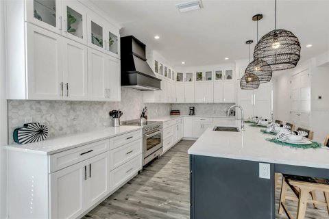 Купить виллу или дом в Сарасота, Флорида 10 комнат, 347.64м2, № 1757326 - фото 14