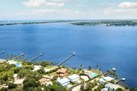 Casa en venta en Jensen Beach, Florida, 4 dormitorios, 274.43 m2 № 2242035 - foto 10