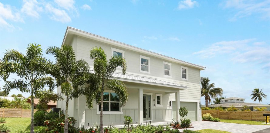 Casa en Jensen Beach, Florida 4 dormitorios, 274.43 m2 № 2242035