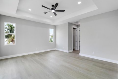 Casa en venta en Jensen Beach, Florida, 4 dormitorios, 274.43 m2 № 2242035 - foto 20