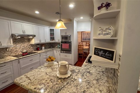 Villa ou maison à vendre à Kendall, Floride: 4 chambres № 1974333 - photo 21