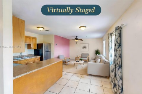 Купить виллу или дом в Хомстед, Флорида 4 спальни, 130.06м2, № 1928184 - фото 10