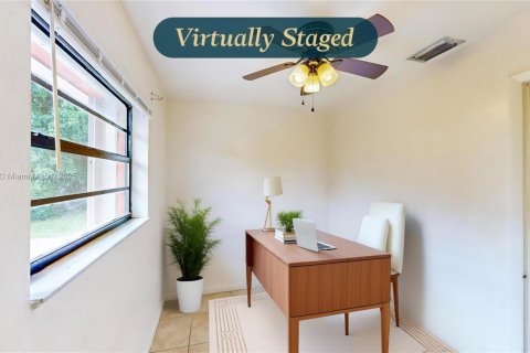 Купить виллу или дом в Хомстед, Флорида 4 спальни, 130.06м2, № 1928184 - фото 28