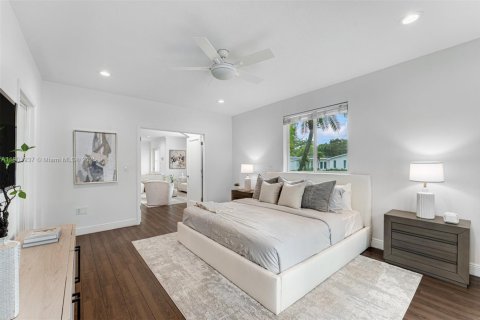 Casa en venta en Palmetto Bay, Florida, 4 dormitorios, 198.07 m2 № 1966108 - foto 10