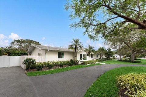 Casa en venta en Palmetto Bay, Florida, 4 dormitorios, 198.07 m2 № 1966108 - foto 23