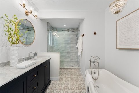 Casa en venta en Palmetto Bay, Florida, 4 dormitorios, 198.07 m2 № 1966108 - foto 11