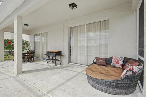 Купить виллу или дом в Киссимми, Флорида 9 комнат, 247.03м2, № 2142483 - фото 30